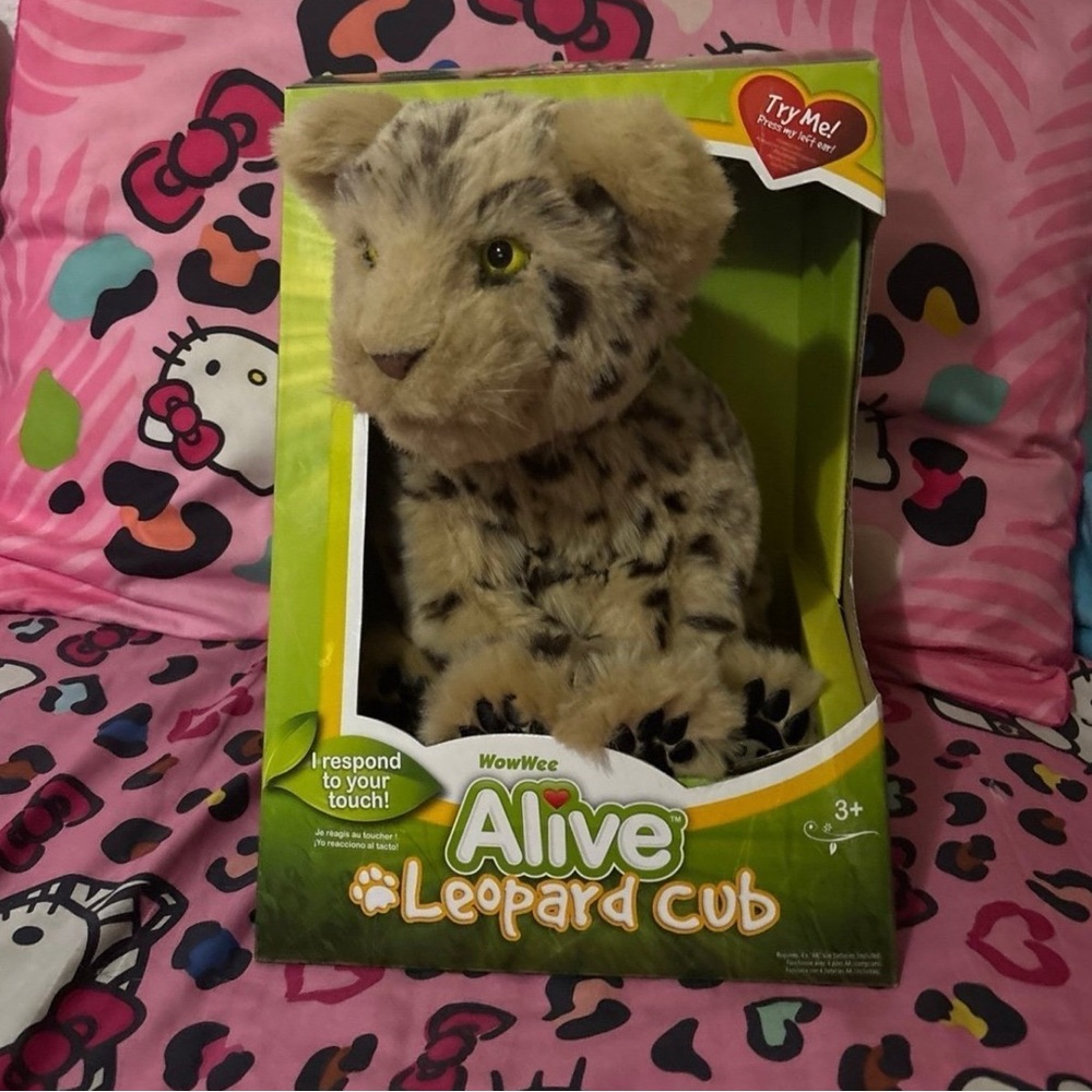 Alive Leopard Cub Plush Toy - Cream and Black
